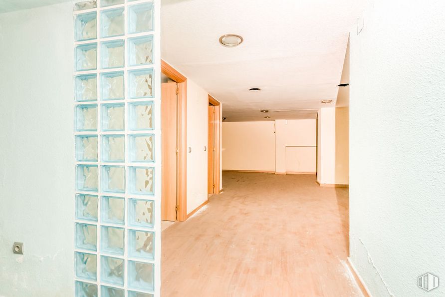 Local en venta en Paseo Estación, Ciempozuelos, Madrid, 28350 con accesorio, madera, piso, suelo, edificio, material compuesto, pasillo, techo, rectángulo y madera alrededor