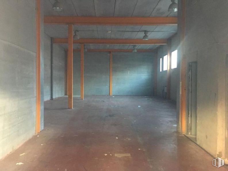 Nave en alquiler y venta en Campodón-Ventorro del Cano, Alcorcón, Madrid, 28925 con madera, hall, accesorio, suelo, suelos, techo, material compuesto, hormigón, material de construcción y madera dura alrededor