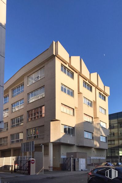 Oficina en venta en Calle Santa Leonor, 63 , San Blas - Canillejas, Madrid, 28037 con ventana, edificio, cielo, accesorio, bloque de pisos, diseño urbano, condominio, ciudad, edificio comercial y fachada alrededor