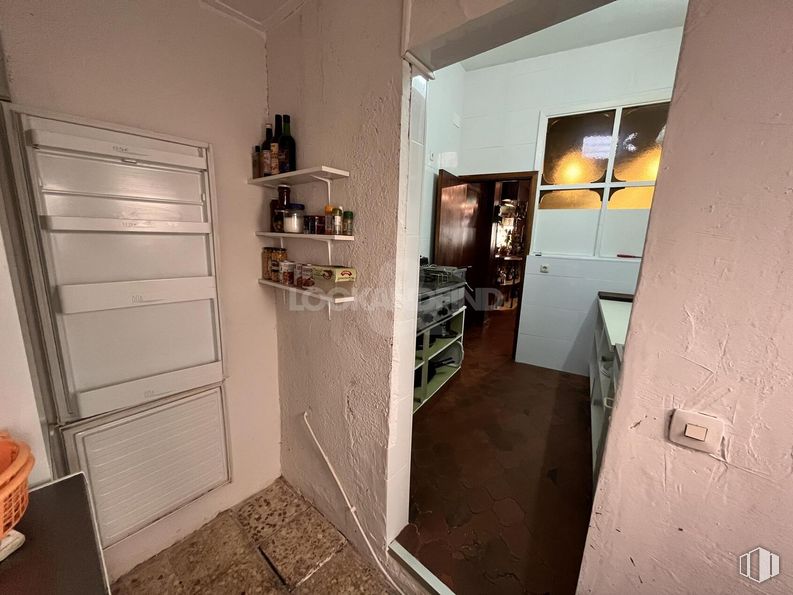 Local en venta en Calle Constitución, Daganzo de Arriba, Madrid, 28814 con ebanistería, madera, interiorismo, piso, suelo, techo, puerta, casa, pasillo y madera alrededor