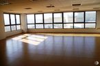 Office for sale & for rent at Zona empresarial, Alcobendas, Madrid, 28108 with window, daytime, fixture, wood, shade, interior design, flooring, floor, wall and hall around