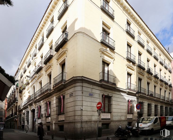 Oficina en alquiler en Calle San Marcos, 3, Centro, Madrid, 28004 con ventana, edificio, propiedad, diseño urbano, ciudad, fachada, área metropolitana, punto de referencia, uso mixto y metrópoli alrededor