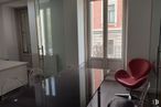 Office for rent at Calle Prim, Centro, Madrid, 28004 with table, chair, furniture, building, window, fixture, wood, interior design, shade and flooring around