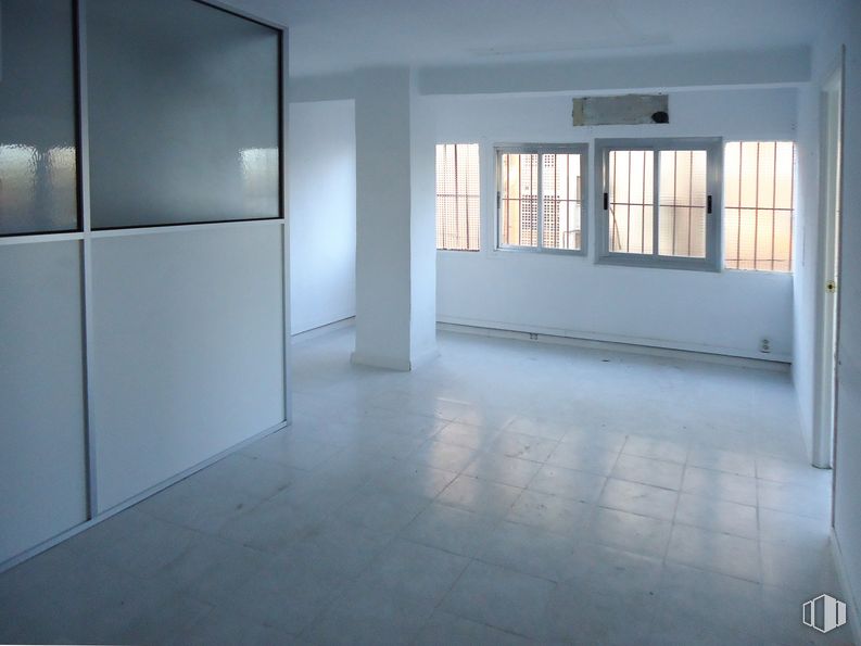 Local en venta en Avenida Padre Piquer, La Latina, Madrid, 28024 con ebanistería, accesorio, interiorismo, suelos, suelo, pared, hall, ventana, vidrio y techo alrededor