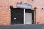 Retail for sale at Calle Maestro, Leganés, Madrid, 28914 with building, brick, brickwork, wood, road surface, fixture, rectangle, facade, tints and shades and asphalt around