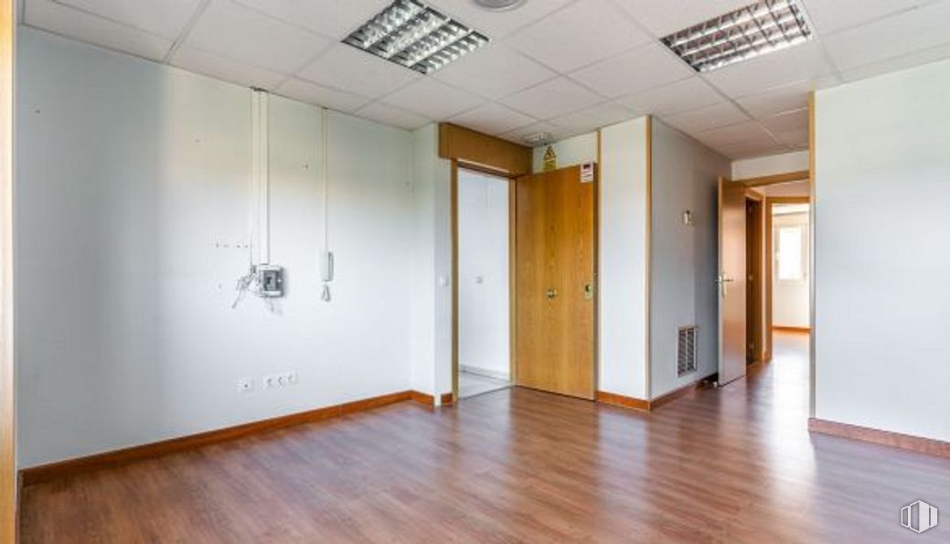 Oficina en venta en Calle María Zambrano, 3, Rivas-Vaciamadrid, Madrid, 28529 con accesorio, madera, hall, puerta, pared, suelos, tinte para madera, suelo laminado, madera dura y barniz alrededor