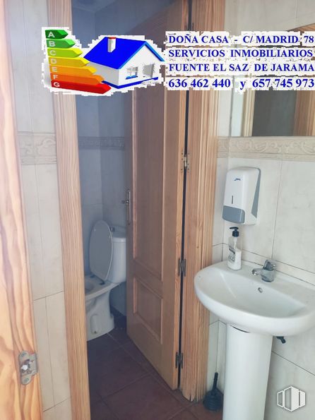 Local en alquiler y venta en Calle Talamanca, 15, Fuente el Saz de Jarama, Madrid, 28140 con fregadero, propiedad, blanco, accesorio de plomería, grifo, lavabo del baño, azul, púrpura, azur y accesorio alrededor