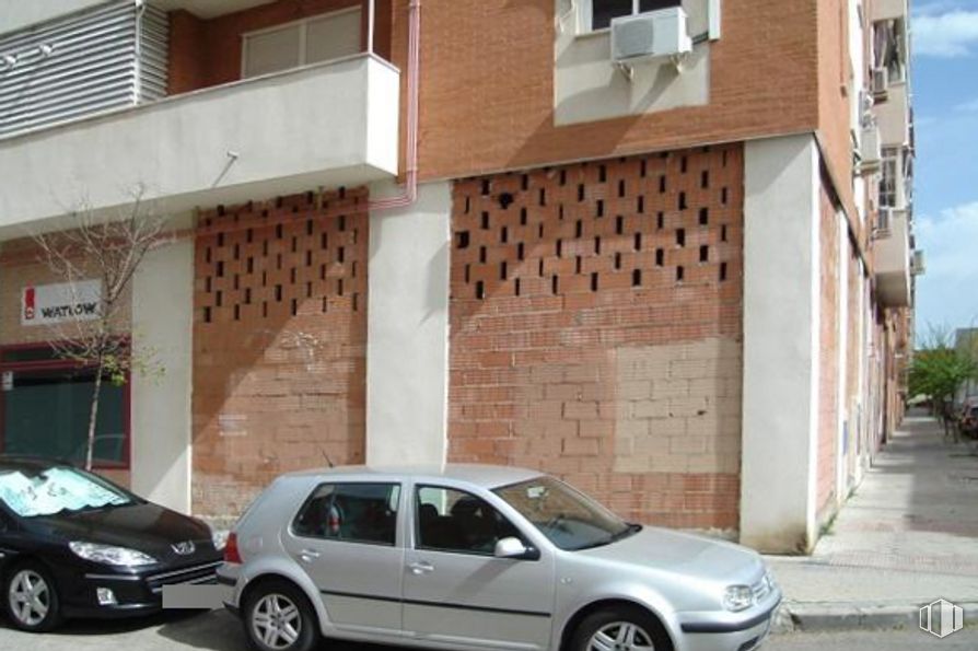 Local en venta en Calle Marte, 12, Torrejón de Ardoz, Madrid, 28850 con coche, ventana, rueda, persiana de la ventana, luz de estacionamiento, vehículo terrestre, neumático, vehículo, propiedad y edificio alrededor