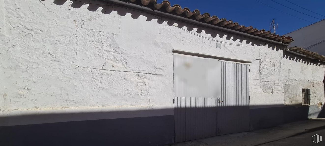 Nave en venta en Casco urbano, Cedillo del Condado, Toledo, 45214 con propiedad, sombra, pared, tintes y matices, ladrillo, fachada, cielo, hormigón, rectángulo y material compuesto alrededor