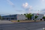 Nave en alquiler en Avenida Cantueña, 2, Fuenlabrada, Madrid, 28947 con edificio, cielo, nube, planta, propiedad, arquitectura, árbol, asfalto, línea y barrio residencial alrededor