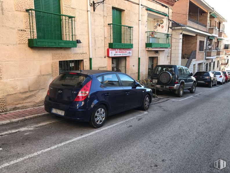 Retail for sale at Calle Eusebio Guadalix, 45, Miraflores de la Sierra, Madrid, 28792 with car, wheel, tire, land vehicle, vehicle, window, vehicle registration plate, motor vehicle, building and plant around