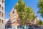 Nave en venta en Calle Infanta Mercedes, 39, Tetuán, Madrid, 28020 con edificio, durante el día, ventana, zona urbana, ciudad, apartamento, zona residencial, área metropolitana, fachada y barrio alrededor