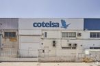 Industrial for rent at Calle Eduardo Torroja, 15, Coslada, Madrid, 28820 with window, sky, asphalt, font, plant, gas, building, facade, commercial building and tire around