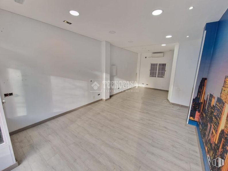 Local en alquiler en Avenida Constitución, Coslada, Madrid, 28820 con ventana, suelos, suelo, suelos de madera, apartamento, suelo laminado, suelo de baldosas y limpieza alrededor