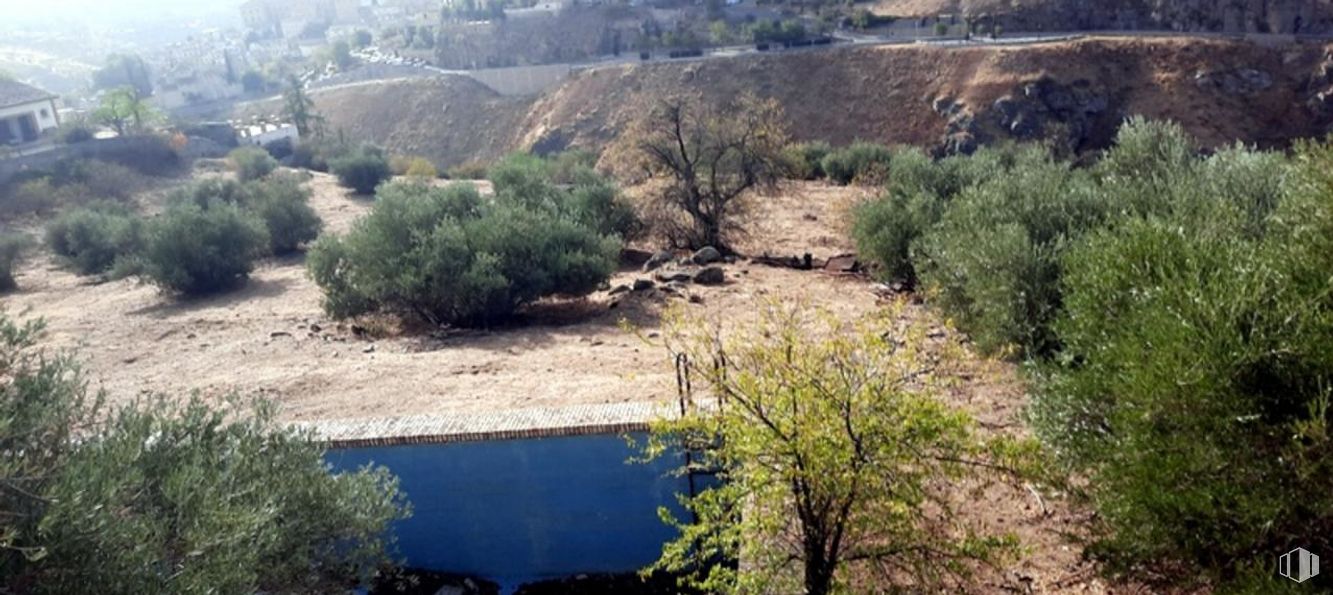 Suelo en venta en Zona Los Cigarrales, Toledo, 45001 con agua, planta, ecorregión, paisaje natural, accidentes geográficos fluviales de arroyos, curso de agua, árbol, lago, lecho rocoso y fenómeno geológico alrededor