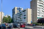 Local en venta en Calle Chocontá, 8, Hortaleza, Madrid, 28033 con coche, edificio, cielo, rueda, día, ventana, vehículo, infraestructura, luz de la calle y diseño urbano alrededor