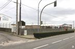 Land for sale at Zona Santa Bárbara, Polán, Toledo, 45161 with lighting, cloud, sky, street light, plant, road surface, asphalt, electricity, building and neighbourhood around