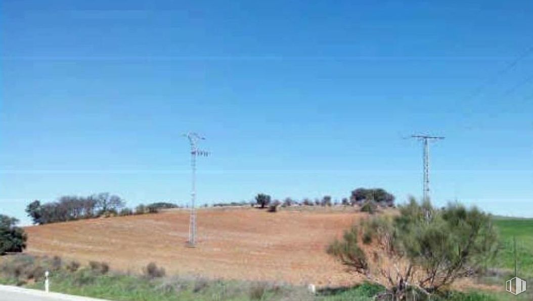 Suelo en venta en Calle VIII, Quer, Guadalajara, 19209 con cielo, planta, paisaje natural, árbol, lote de terreno, electricidad, línea eléctrica aérea, pradera, llano y hierba alrededor