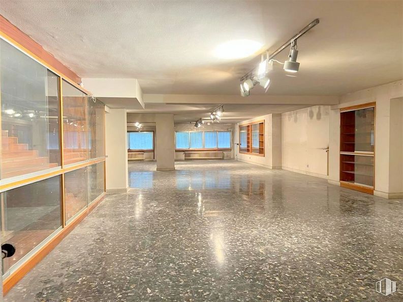 Oficina en venta en Calle Jorge Juan, Salamanca, Madrid, 28001 con alumbrado, edificio, hall, interiorismo, madera, suelos, suelo, pared, inmobiliario y techo alrededor