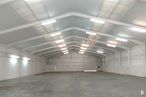 Industrial for rent at Carretera Toledo, 37, Getafe, Madrid, 28905 with floor, flooring, ceiling, warehouse, hall, concrete, building material, daylighting, shade and design around