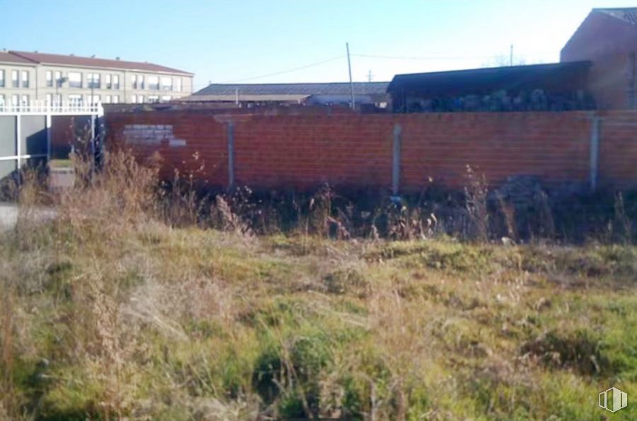 Nave en alquiler en Casco urbano, Lominchar, Toledo, 45212 con entrenar, planta, cielo, material rodante, vehículo, vagón de mercancías, ferrocarril, pista, lote de terreno y rodante alrededor