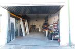 Industrial for sale at Polígono Alpedrete, Alpedrete, Madrid, 28430 with wood, floor, flooring, asphalt, gas, engineering, concrete, city, door and machine around