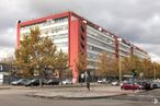 Retail for sale & for rent at Edificio Astygi, Calle San Romualdo, 26, San Blas - Canillejas, Madrid, 28037 with car, building, land vehicle, wheel, sky, vehicle, tire, cloud, window and tree around