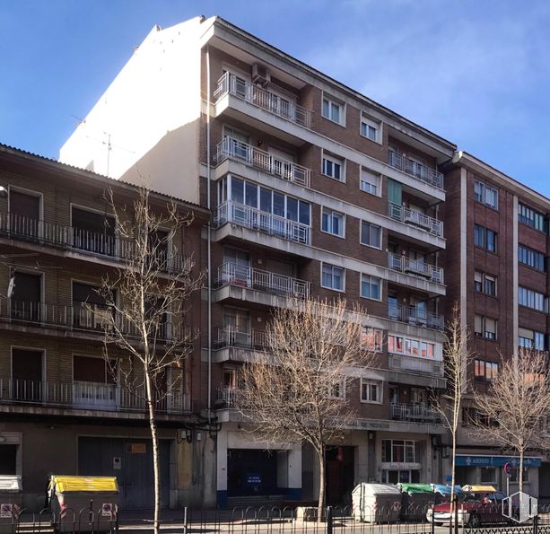 Local en alquiler en Paseo Conde de Sepulveda, 24, Segovia, 40006 con edificio, durante el día, ventana, apartamento, zona urbana, ciudad, barrio, zona residencial, ciudad y condominio alrededor