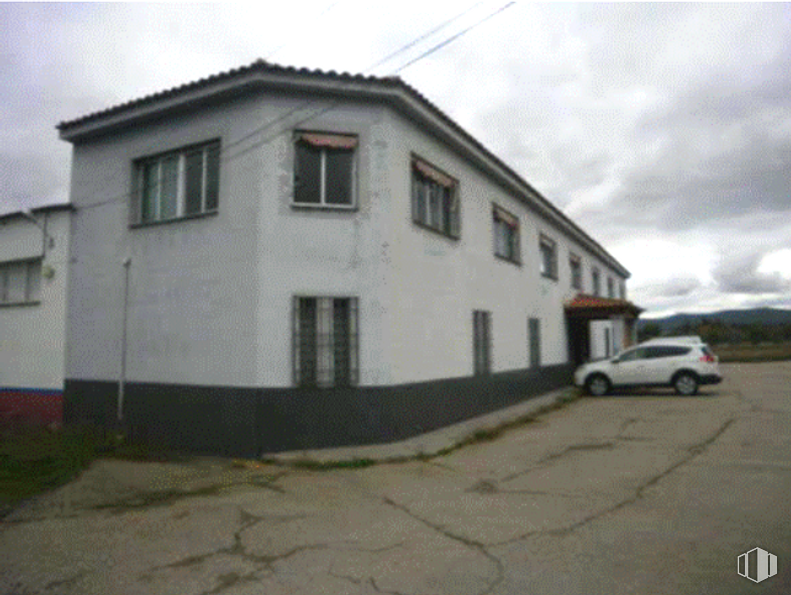 Nave en venta en Calle Casalgordo, Sonseca, Toledo, 45100 con coche, ventana, casa, nube, edificio, cielo, vehículo, rueda, neumático y fachada alrededor