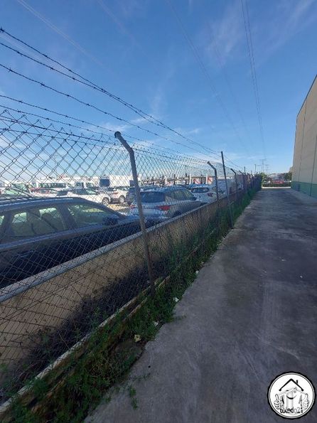 Industrial for sale at Camino Ciempozuelos, Seseña, Toledo, 45224 with car, clock, sky, cloud, plant, road surface, slope, asphalt, fence and electricity around