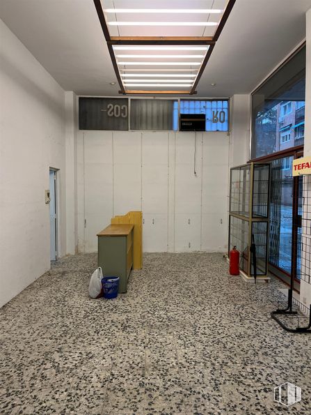 Local en alquiler en Zona Antonio Machado, Moncloa - Aravaca, Madrid, 28035 con propiedad, interiorismo, hall, suelos, suelo, madera, ebanistería, techo, madera dura y evento alrededor