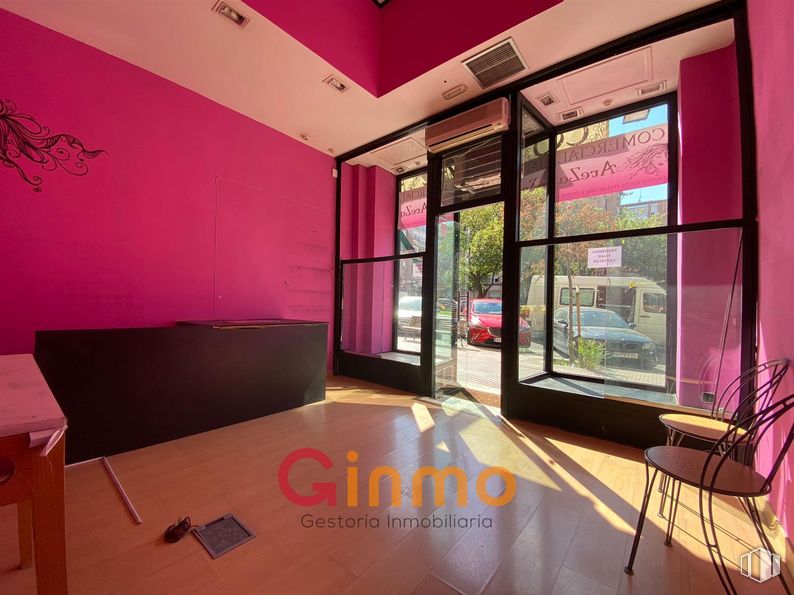 Retail for rent at Avenida Marqués de Corbera, 29, Ciudad Lineal, Madrid, 28017 with chair, table, interior design, door, paint and cleanliness around