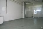 Industrial for sale at Camino Charcas, Sevilla la Nueva, Madrid, 28609 with furniture, mirror, fixture, flooring, floor, hall, building, ceiling, space and concrete around