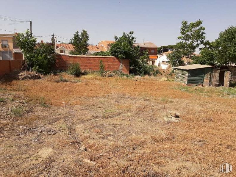 Land for sale at Zona centro, Layos, Toledo, 45123 with house, sky, plant, ecoregion, tree, land lot, window, natural landscape, building and landscape around