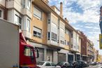 Local en venta en Avenida Fuenlabrada, Leganés, Madrid, 28912 con coche, ventana, camión, edificio, rueda, luz de estacionamiento, neumático, vehículo terrestre, vehículo y nube alrededor