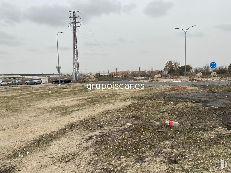 Suelo en venta en Calle Explanada, 1, Yeles, Toledo, 45220 con luz de la calle, nube, cielo, ecorregión, planta, entorno natural, lote de tierra, asfalto, paisaje y árbol alrededor