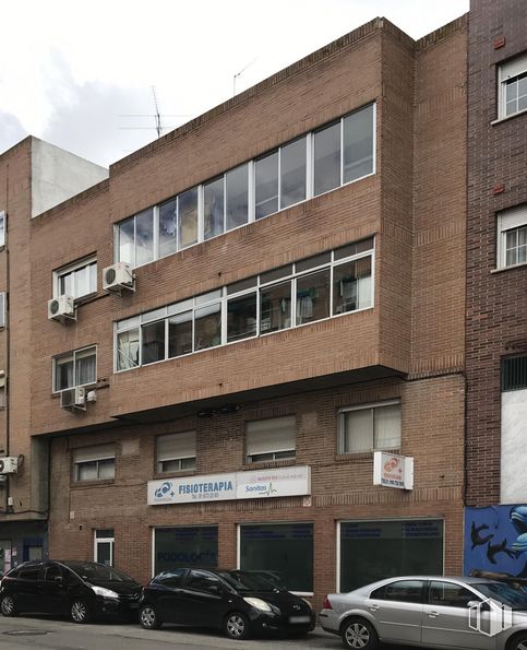 Local en venta en Calle Begoña, Coslada, Madrid, 28820 con coche, edificio, ventana, rueda, neumático, luz de estacionamiento automotriz, cielo, propiedad, vehículo y vehículo motorizado alrededor