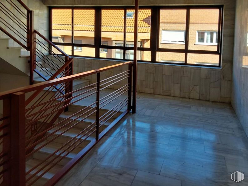 Oficina en venta en Calle Sánchez Pacheco, 72 - 74, Chamartín, Madrid, 28002 con accesorio, madera, ventana, suelo, suelos, madera dura, tinte para madera, vidrio, material de construcción y casa alrededor