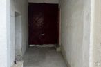 Industrial for rent at Calle Carretas, Arganda del Rey, Madrid, 28500 with door, property, fixture, floor, composite material, concrete, building material, ceiling, plaster and room around