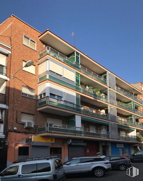 Local en venta en Calle Río Ulla, 20, Ciudad Lineal, Madrid, 28017 con coche, edificio, camioneta, rueda, neumático, cielo, vehículo terrestre, propiedad, vehículo y ventana alrededor