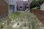 Land for sale at Calle Doctor Marañón, 7, Mejorada del Campo, Madrid, 28840 with window, house, plant, building, land lot, tree, road surface, grass, fence and groundcover around