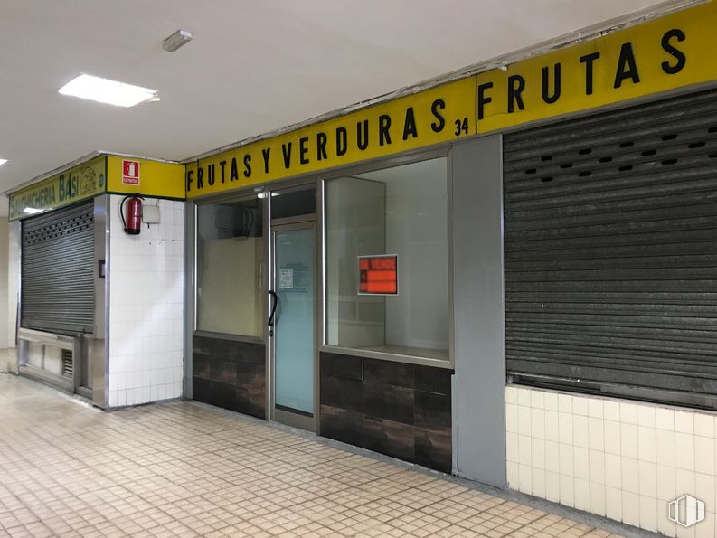 Local en venta en Calle Cristo Salud, 6, Valdemoro, Madrid, 29342 con persiana de la ventana, accesorio, edificio, puerta, gas, material compuesto, fachada, vidrio, aluminio y techo alrededor