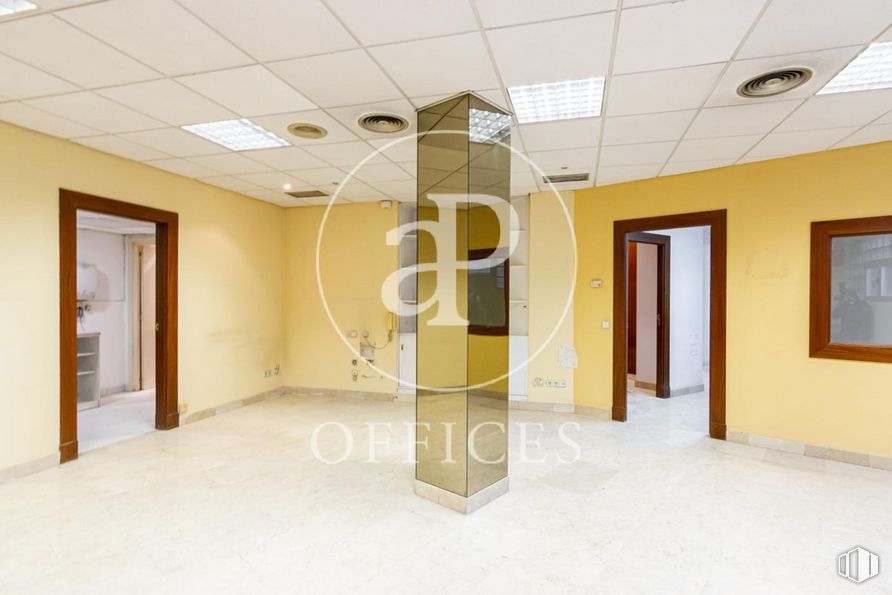 Oficina en venta en Calle Alonso Cano, Chamberí, Madrid, 28003 con marco, edificio, madera, alumbrado, pasillo, accesorio, piso, diseño de interiores, suelo y casa alrededor