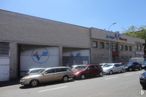 Industrial for rent at Calle Aguacate, 19, Carabanchel, Madrid, 28044 with car, building, automotive parking light, wheel, land vehicle, tire, vehicle, property, sky and motor vehicle around