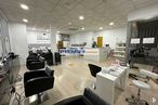 Retail for rent at Avenida Dr. Fleming, Yuncos, Toledo, 45210 with chair, property, furniture, building, office chair, automotive design, flooring, floor, space and ceiling around