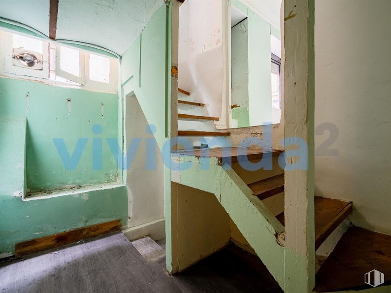 Local en venta en Zona Malasaña - Univerdidad, Centro, Madrid, 28004 con accesorio, madera, suelo, suelos, edificio, gas, pintura, madera dura, contrachapado y habitación alrededor