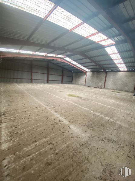 Industrial for sale & for rent at Calle Tejido, Azuqueca de Henares, Guadalajara, 19200 with mirror, road surface, asphalt, floor, composite material, road, flooring, wood, parking and tints and shades around