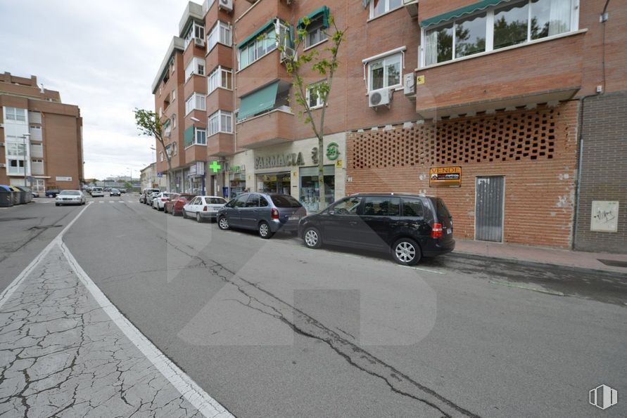 Local en venta en Calle Cristo Salud, 30, Valdemoro, Madrid, 28342 con coche, edificio, ventana, rueda, neumático, vehículo terrestre, vehículo, superficie de carretera, infraestructura y asfalto alrededor