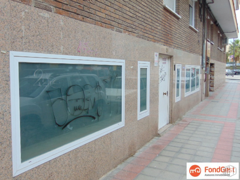 Oficina en venta en Calle Jacinto Benavente, 21, Getafe, Madrid, 28902 con ventana, marco, arte, pintura, pintada, pared, fachada, árbol, tintes y matices, tipografía y ladrillo alrededor