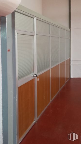 Nave en venta en Calle Río Alberche, 1, Humanes de Madrid, Madrid, 28970 con armario, alacena, madera, accesorio, material compuesto, pavimentos, madera, tinte para madera, vidrio y madera contrachapada alrededor